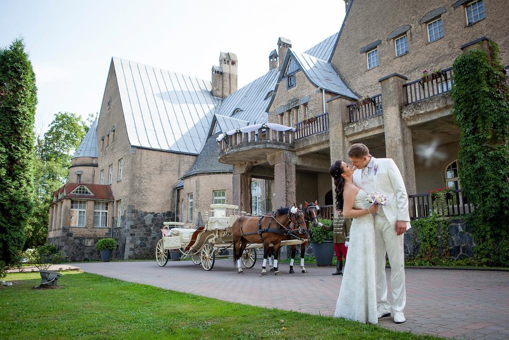 Castle Spa Wagenkuell Taagepera ภายนอก รูปภาพ