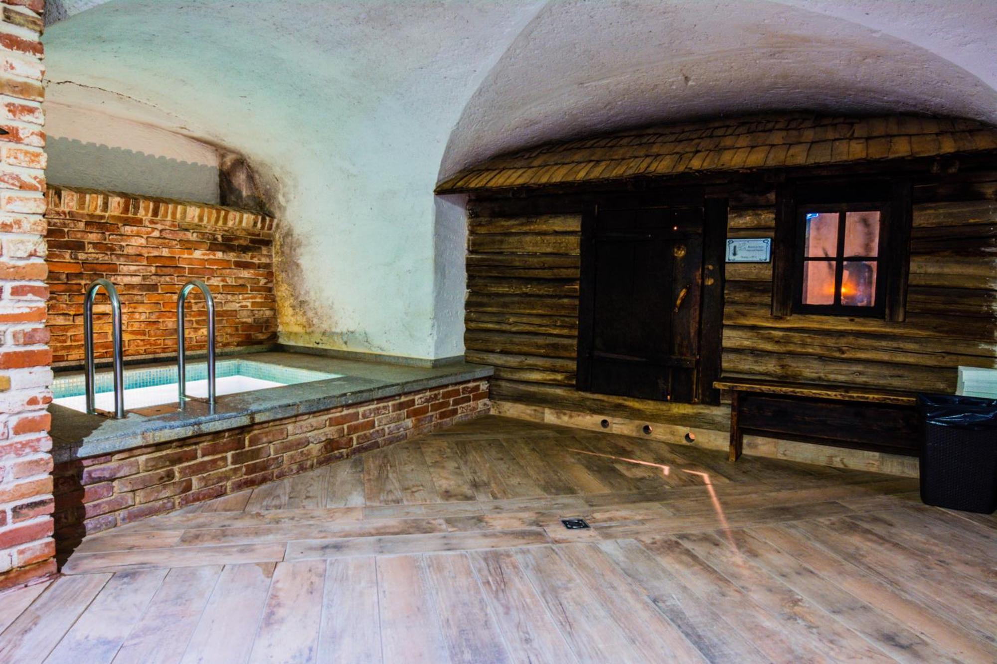 Castle Spa Wagenkuell Taagepera ภายนอก รูปภาพ