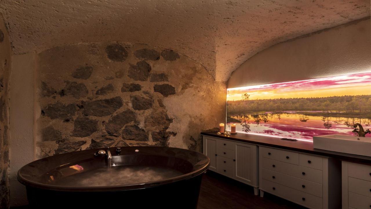 Castle Spa Wagenkuell Taagepera ภายนอก รูปภาพ