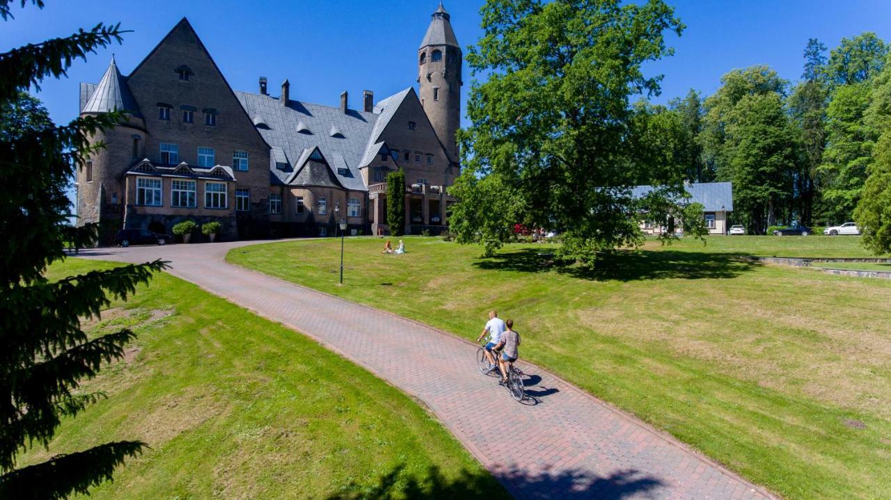 Castle Spa Wagenkuell Taagepera ภายนอก รูปภาพ